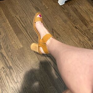 Lucky Brand Sandy Pomee Leather Sandal - Buff Color